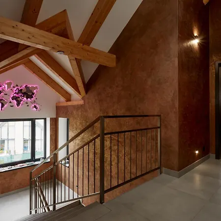 Kunc - V Soukromi - Borova 607, - Stredni Cechy